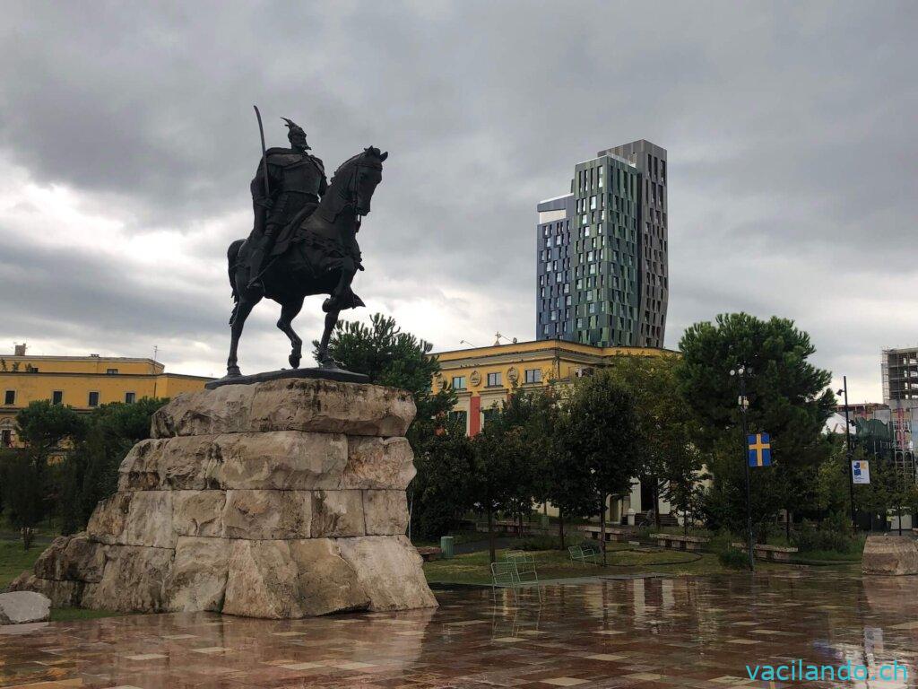 Tirana Albanien Camper