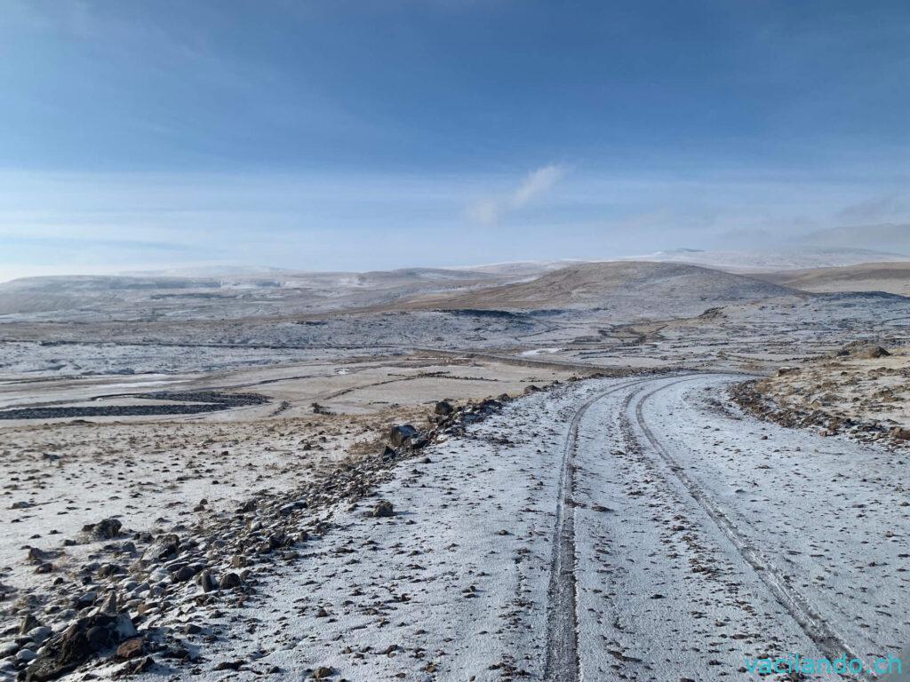 Arpi lake Armenien Winter Camper