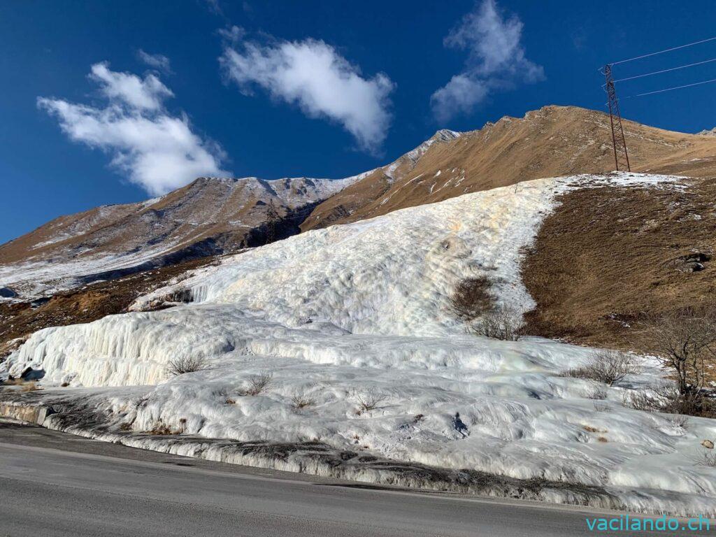 Schwefelquelle Jvari Pass Georigen