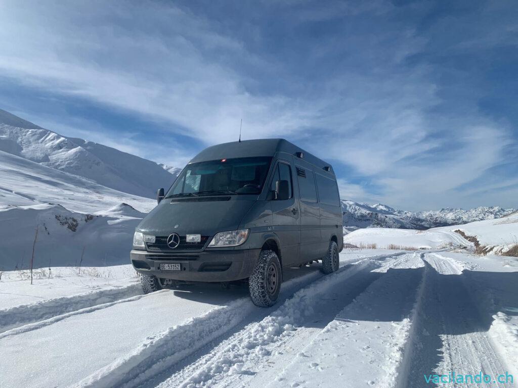 Zagaripass im Winter Georgien