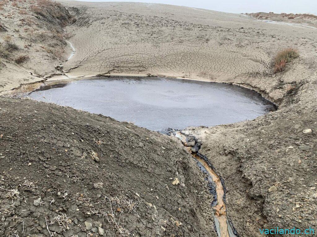 Mud volcanos Georgien Camper