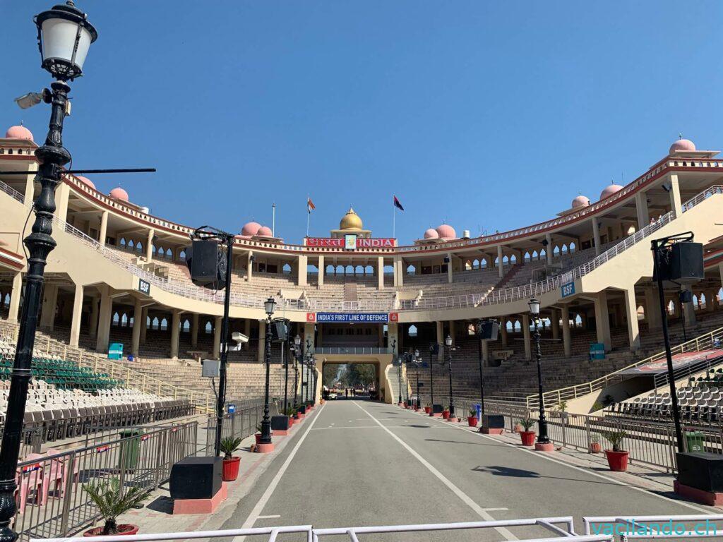 Grenze Wagah Amritsar Indien Pakitan mit eigenem Auto
