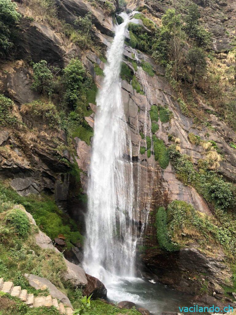 Annapurna Trek Nepal Syange Hotel new Waterfall