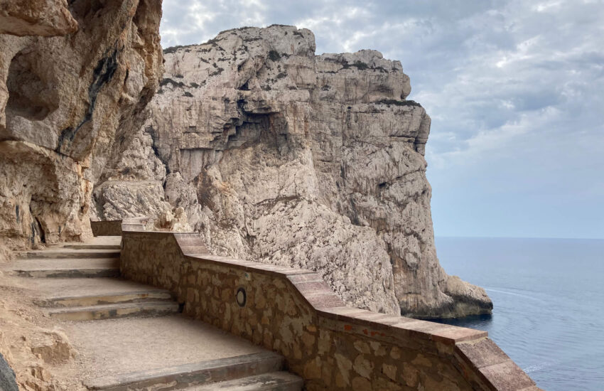Sardinien Treppenstufen Grotta Verde